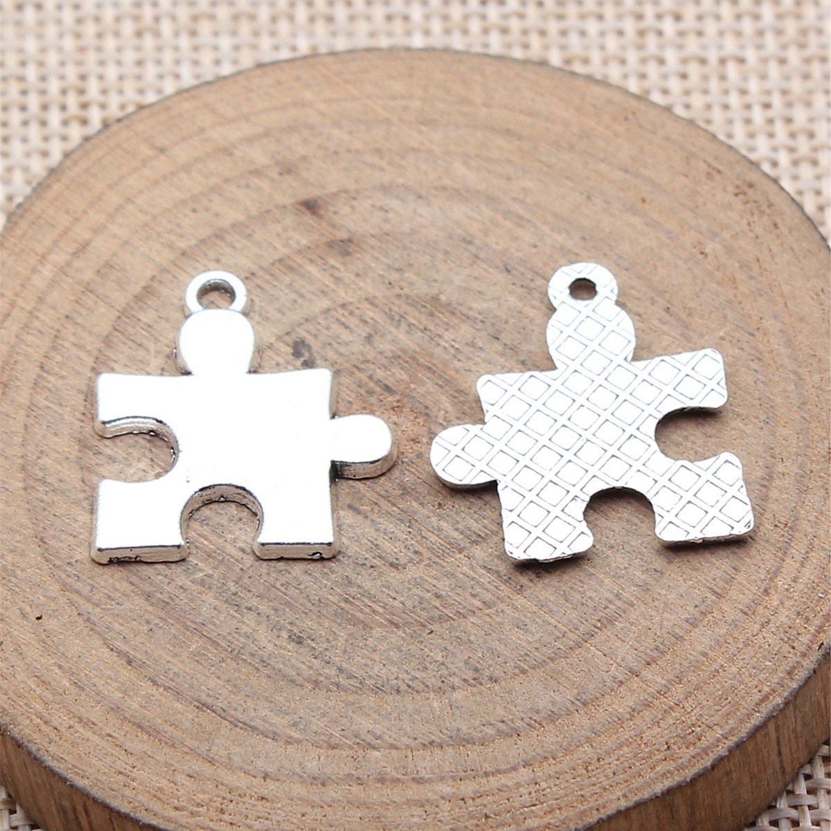 WYSIWYG 10pcs 23x20mm 2 색 골동품  - Vintage Fashion Theme 리뷰 및 가격